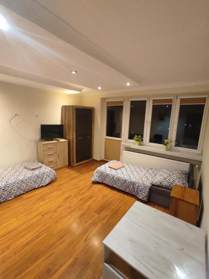 Apartamento Sloneczne Pokoje Gliwice Exterior foto
