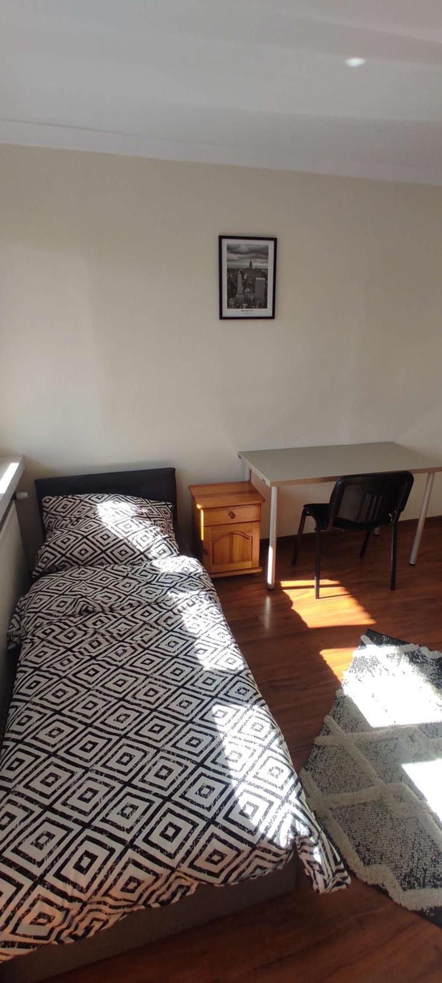 Apartamento Sloneczne Pokoje Gliwice Exterior foto